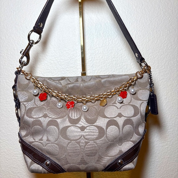 Coach Carly mini handbag/shoulder bag ๐ - Picture 1 of 8